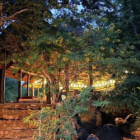 River Rock Lodge Parys Luaran gambar