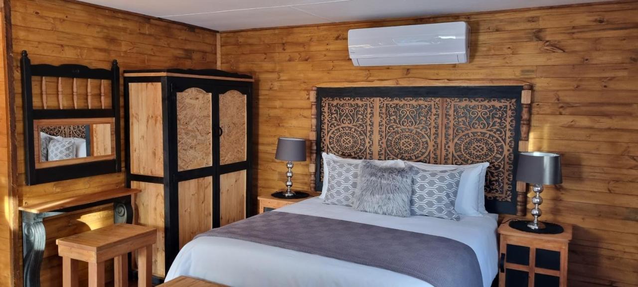 River Rock Lodge Parys Luaran gambar