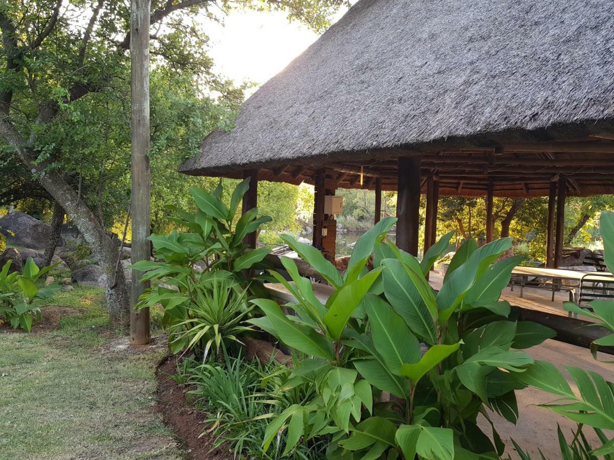 River Rock Lodge Parys Luaran gambar
